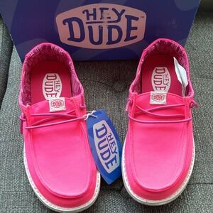 Hey Dude Little Girls' Wendy Canvas Casual Moccasin Sneakers, size 13